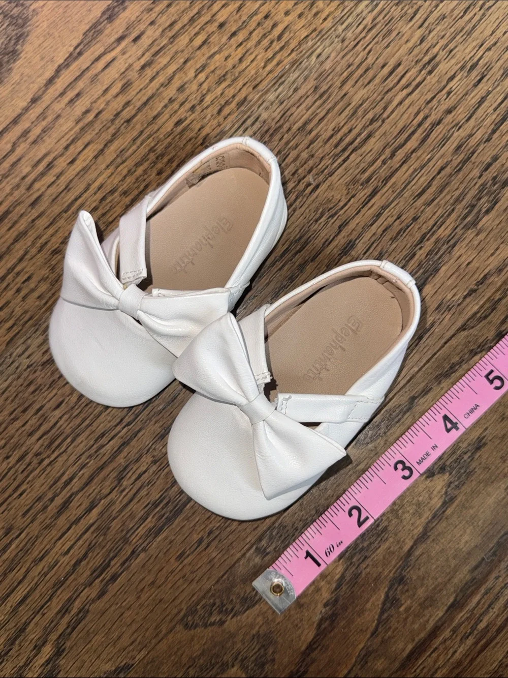 Elephantito Cream Bow Slip-On Baby Shoes size 3 baby walker NWOT